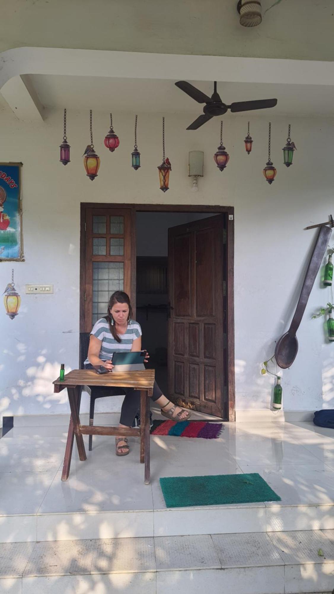 Abru'S Holidays International Travelers Alappuzha Eksteriør bilde